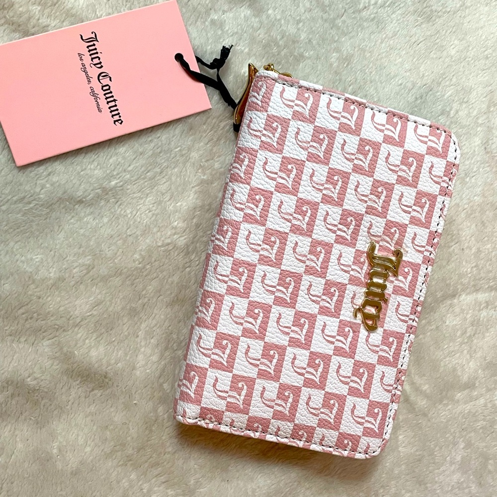New juicy couture pink diamond bifold wallet!